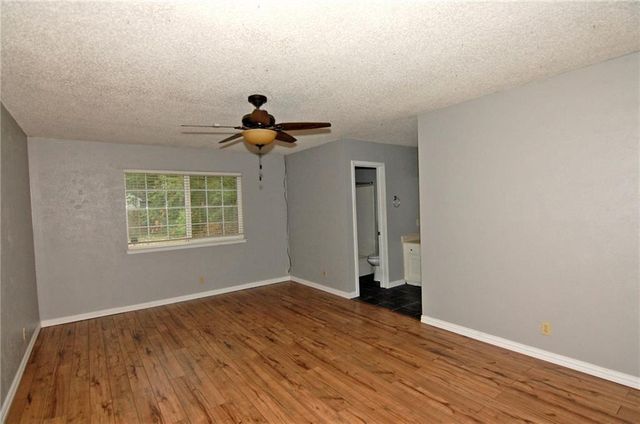10215 Missel Thrush DR, Austin, TX 78750