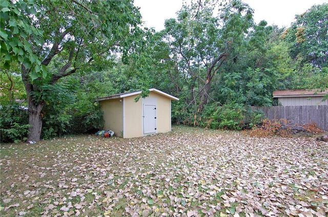 10215 Missel Thrush DR, Austin, TX 78750