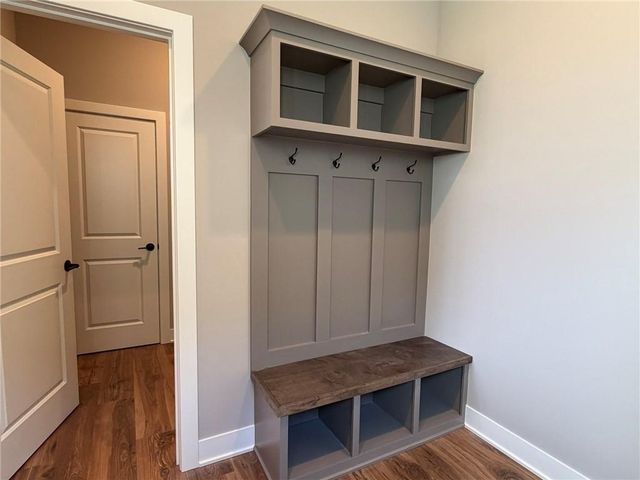 1508 SW Arborpark Terrace, Lee's Summit, MO 64082