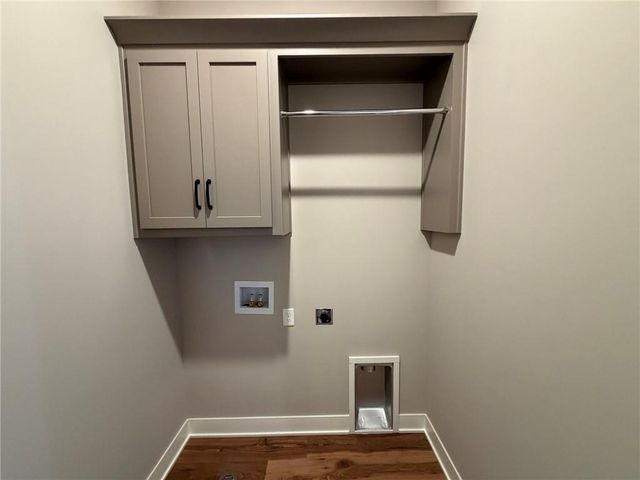 1508 SW Arborpark Terrace, Lee's Summit, MO 64082