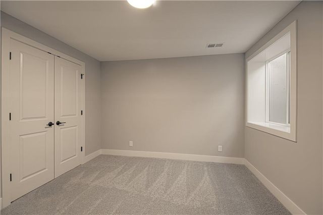 1508 SW Arborpark Terrace, Lee's Summit, MO 64082