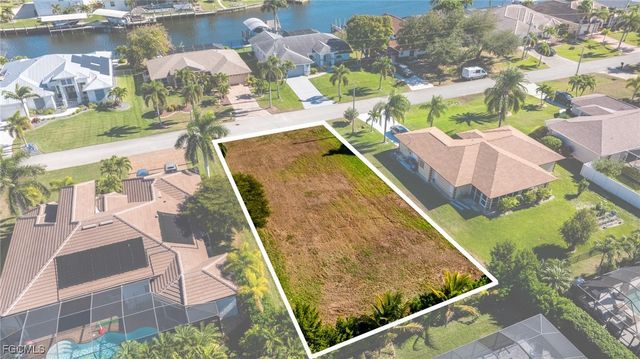 5010 SW 20th PL, Cape Coral, FL 33914