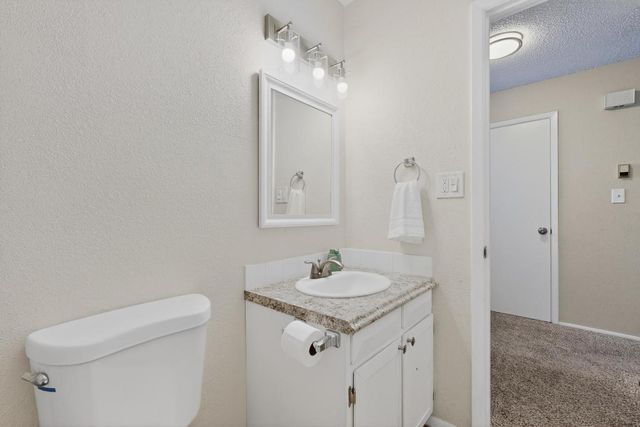 405 Maddox Loop, Rio Communities, NM 87002