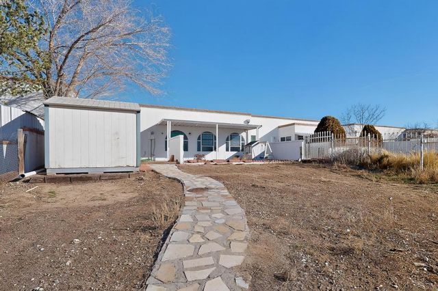 405 Maddox Loop, Rio Communities, NM 87002