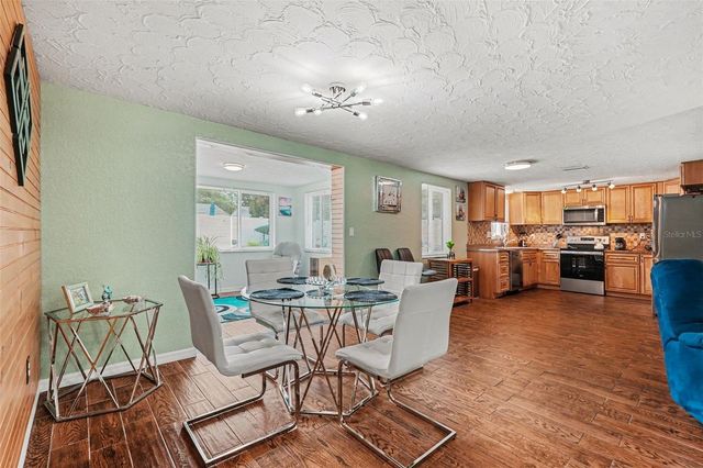 5828 1ST AVENUE, New Port Richey, FL 34652