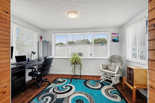 5828 1ST AVENUE, New Port Richey, FL 34652