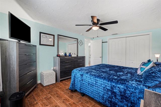 5828 1ST AVENUE, New Port Richey, FL 34652