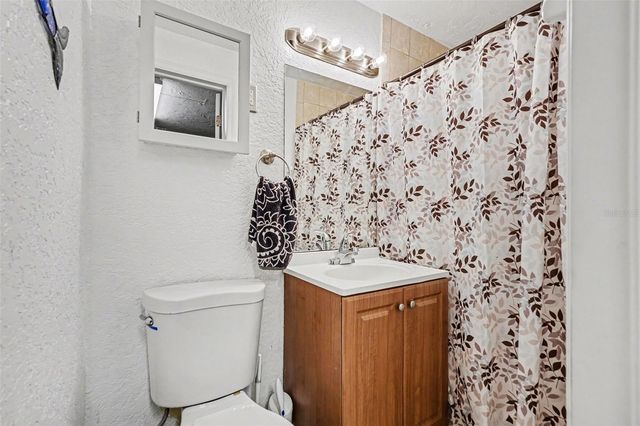 5828 1ST AVENUE, New Port Richey, FL 34652