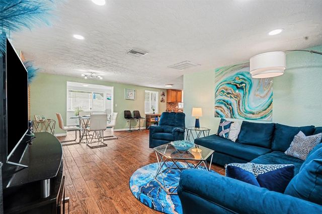 5828 1ST AVENUE, New Port Richey, FL 34652