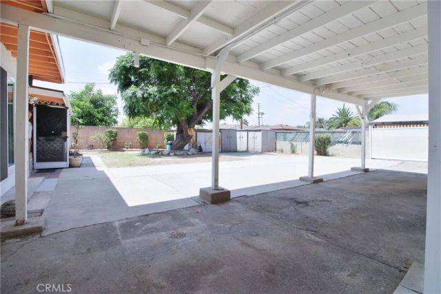 14615 San Fernando Mission Boulevard, San Fernando, CA 91340