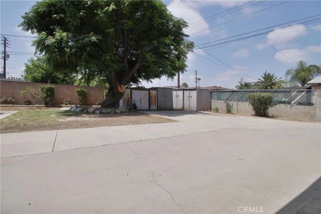 14615 San Fernando Mission Boulevard, San Fernando, CA 91340
