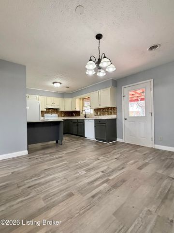 401 Embry Villa Dr, Leitchfield, KY 42754