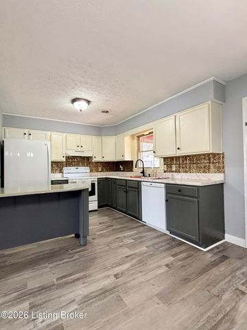 401 Embry Villa Dr, Leitchfield, KY 42754