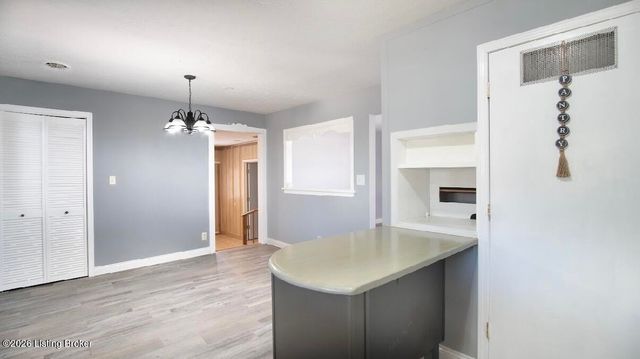 401 Embry Villa Dr, Leitchfield, KY 42754