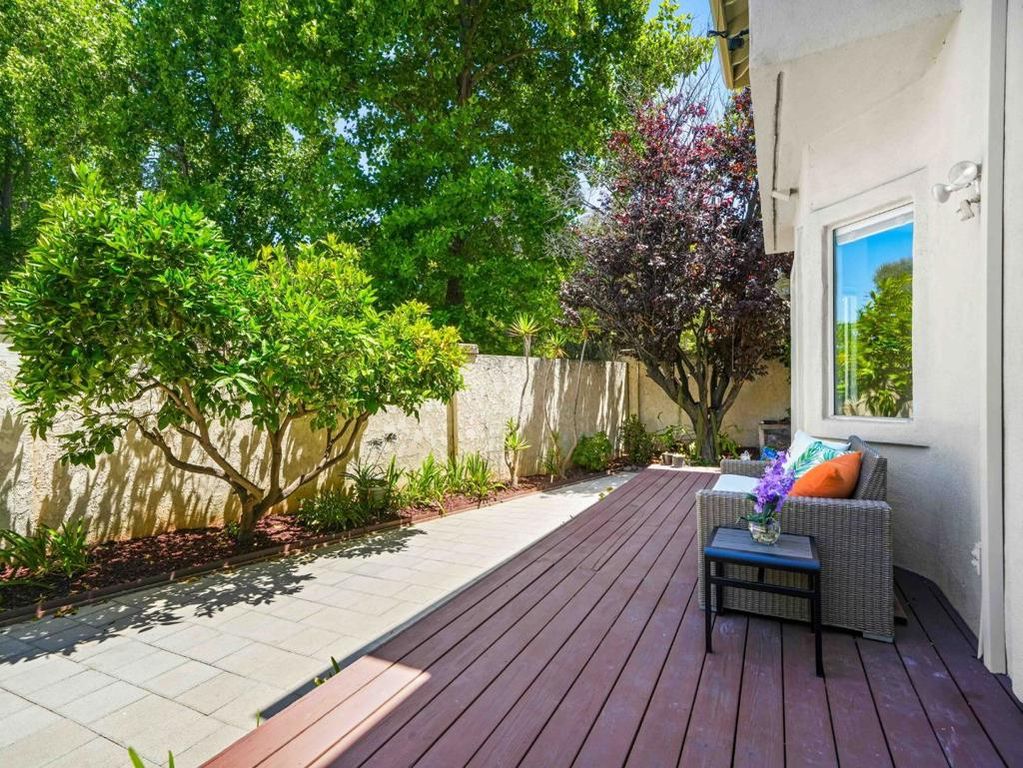 Image 16 of property listing at 505 Westside Avenue, Sunnyvale, CA 94087