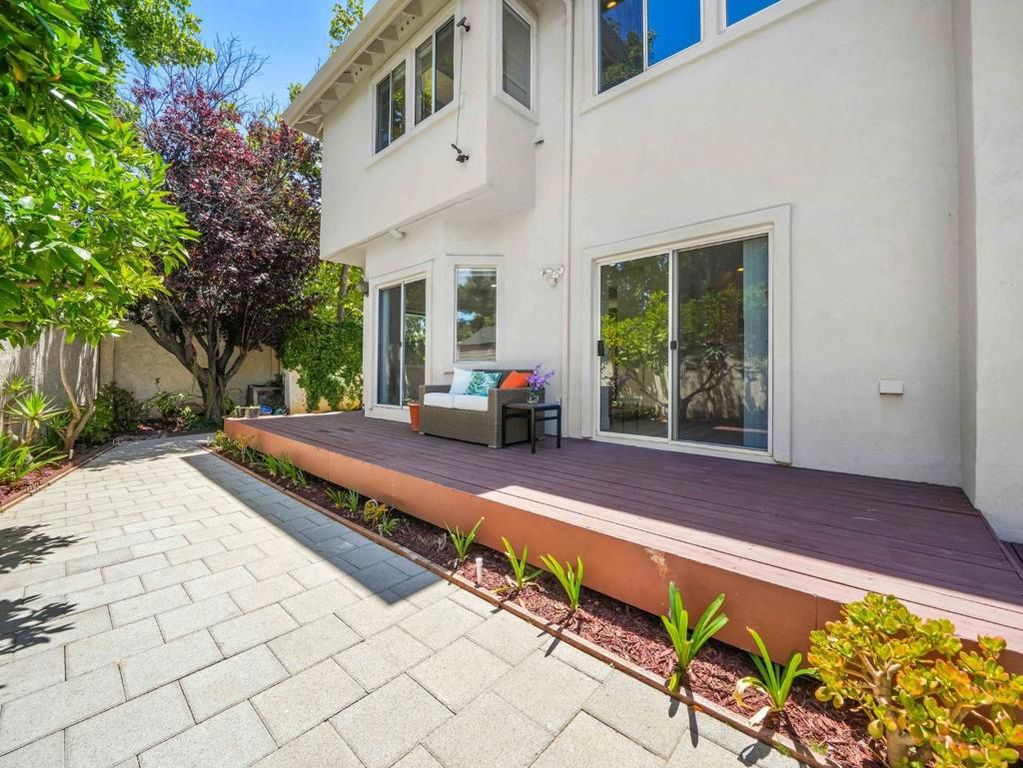Image 19 of property listing at 505 Westside Avenue, Sunnyvale, CA 94087