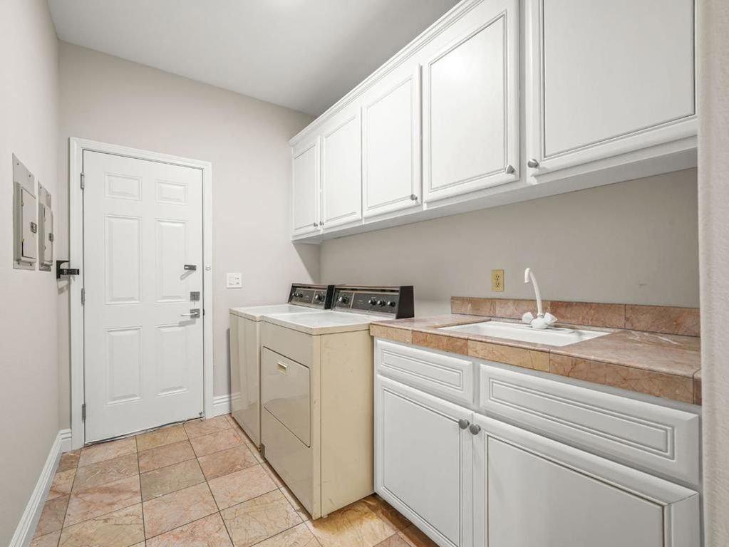 Image 35 of property listing at 505 Westside Avenue, Sunnyvale, CA 94087