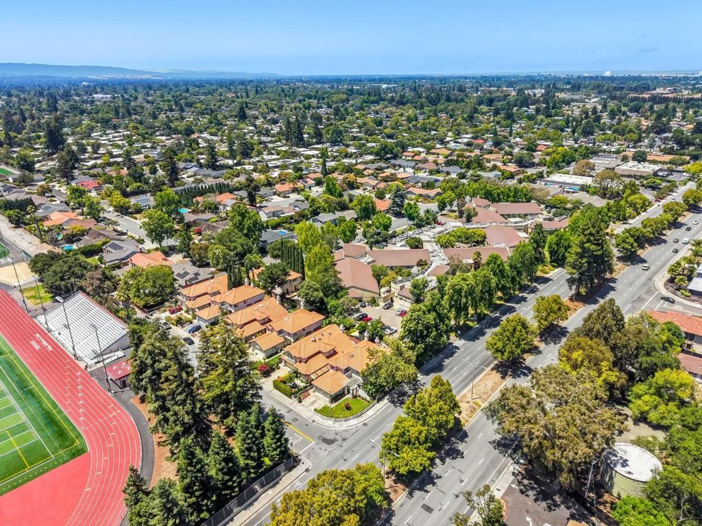 Image 43 of property listing at 505 Westside Avenue, Sunnyvale, CA 94087