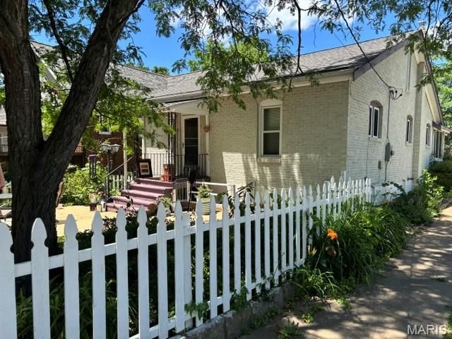524 Goethe Avenue, Kirkwood, MO 63122