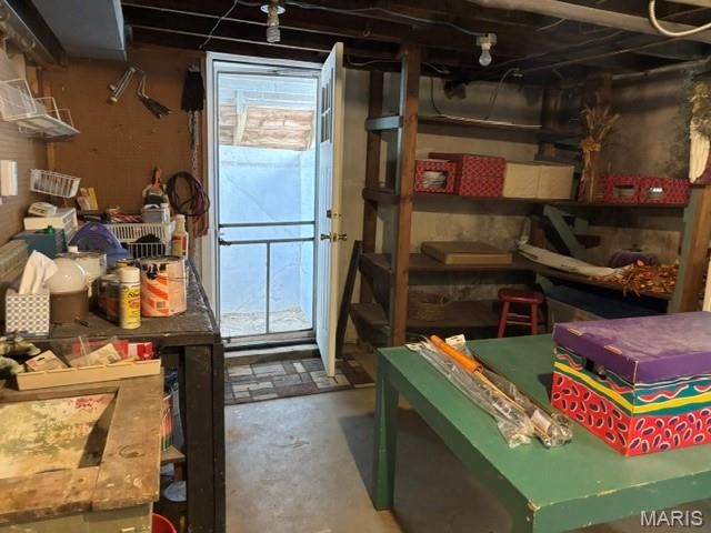 524 Goethe Avenue, Kirkwood, MO 63122