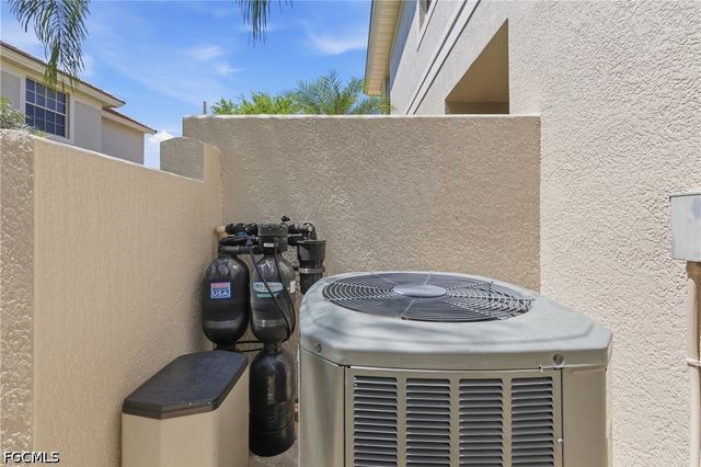 13081 Pebblebrook Point CIR 102, Fort Myers, FL 33905