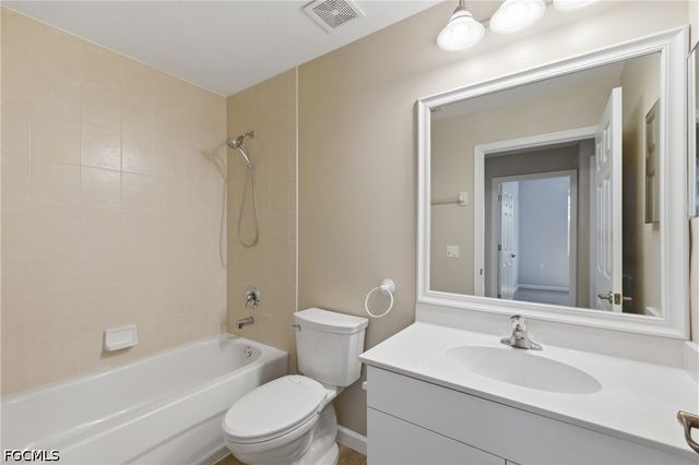 13081 Pebblebrook Point CIR 102, Fort Myers, FL 33905