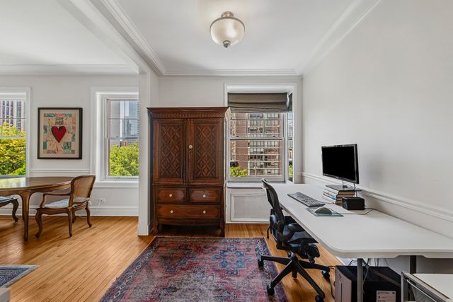 1255 N State Street 5D, Chicago, IL 60610