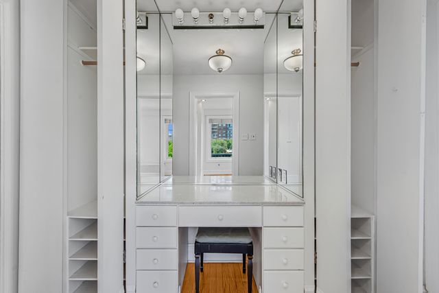 1255 N State Street 5D, Chicago, IL 60610