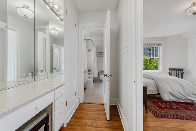 1255 N State Street 5D, Chicago, IL 60610