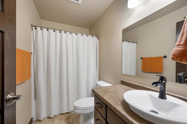 1924 ANDRAYA LANE, De Pere, WI 54115