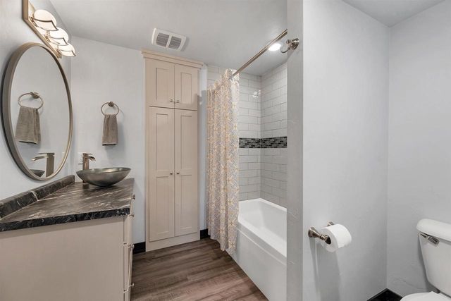 1924 ANDRAYA LANE, De Pere, WI 54115