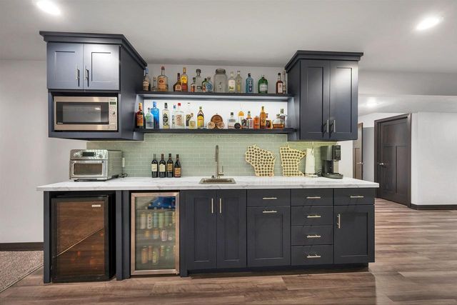 1924 ANDRAYA LANE, De Pere, WI 54115