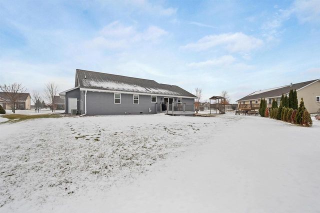1924 ANDRAYA LANE, De Pere, WI 54115