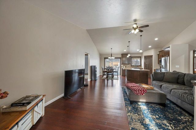 1924 ANDRAYA LANE, De Pere, WI 54115