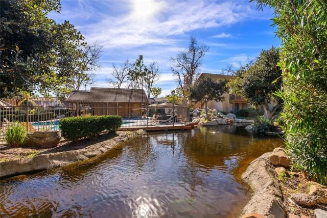 324 Tangelo 325, Irvine, CA 92618