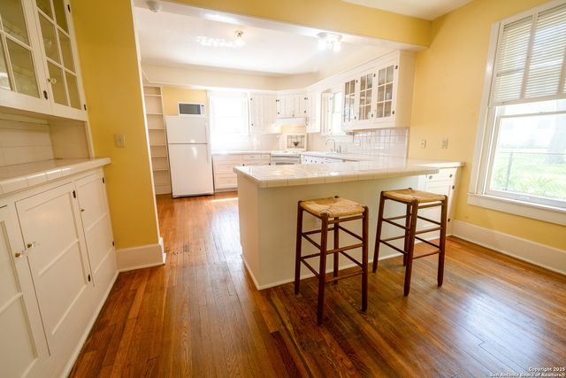 1107 N Adams, Beeville, TX 78102