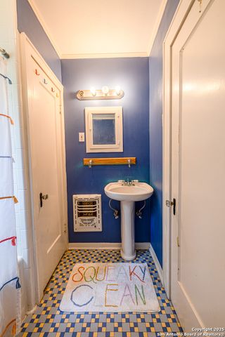 1107 N Adams, Beeville, TX 78102