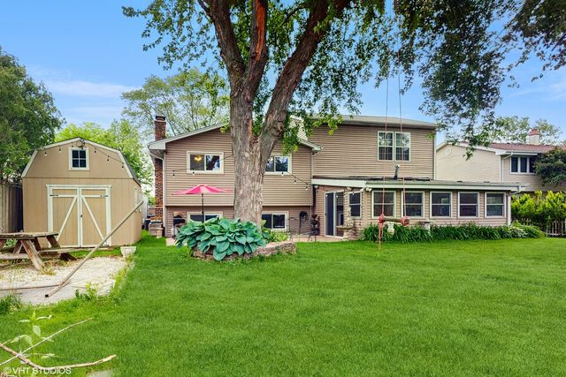 1288 N Ashland Avenue, Palatine, IL 60074