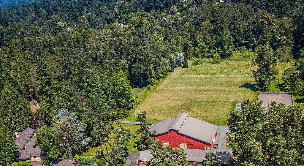 Image 1 of property listing at 18852 NE 116th Street, Redmond, WA 98052