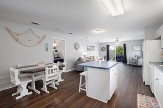 7690 Chablis Cir, Navarre, FL 32566