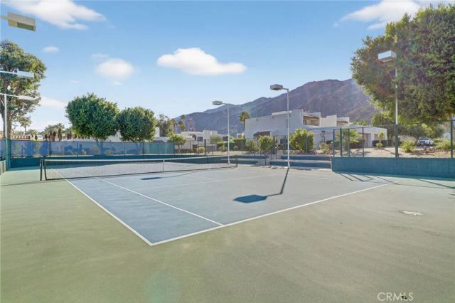 610 Violeta Drive, Palm Springs, CA 92262