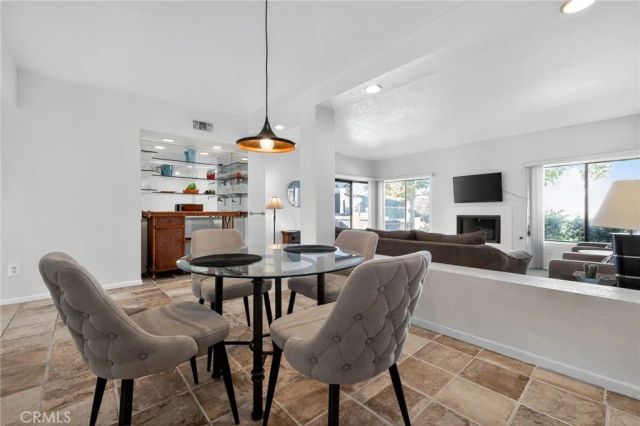 610 Violeta Drive, Palm Springs, CA 92262