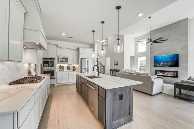 2507 Fountain Breeze Drive, Missouri City, TX 77459