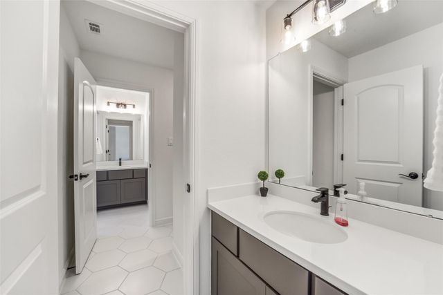 2507 Fountain Breeze Drive, Missouri City, TX 77459