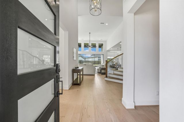 2507 Fountain Breeze Drive, Missouri City, TX 77459