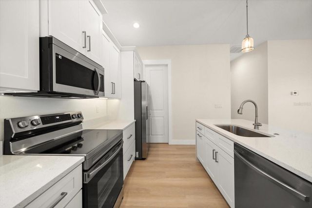 14723 SUNSET DRIVE, Largo, FL 33774