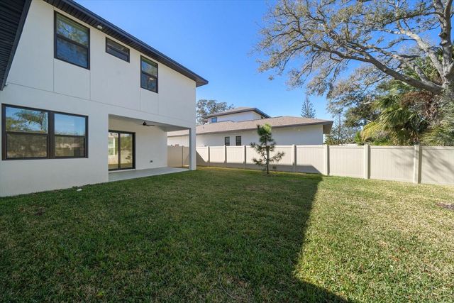 14723 SUNSET DRIVE, Largo, FL 33774