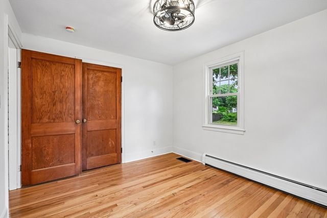 20 Doris Avenue, Portsmouth, NH 03801