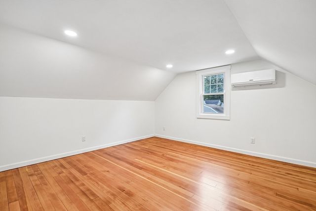 20 Doris Avenue, Portsmouth, NH 03801