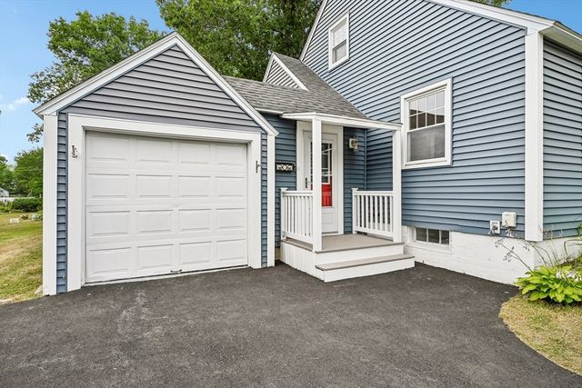 20 Doris Avenue, Portsmouth, NH 03801
